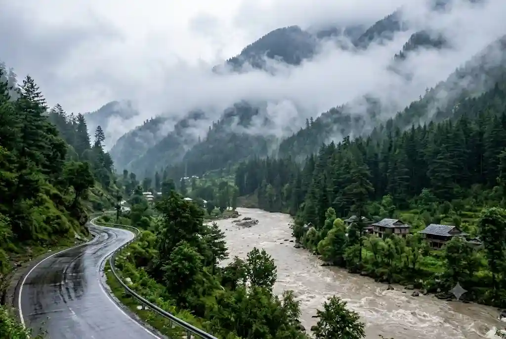 Cloudy green hills and wet road in Manali in monsoon weather