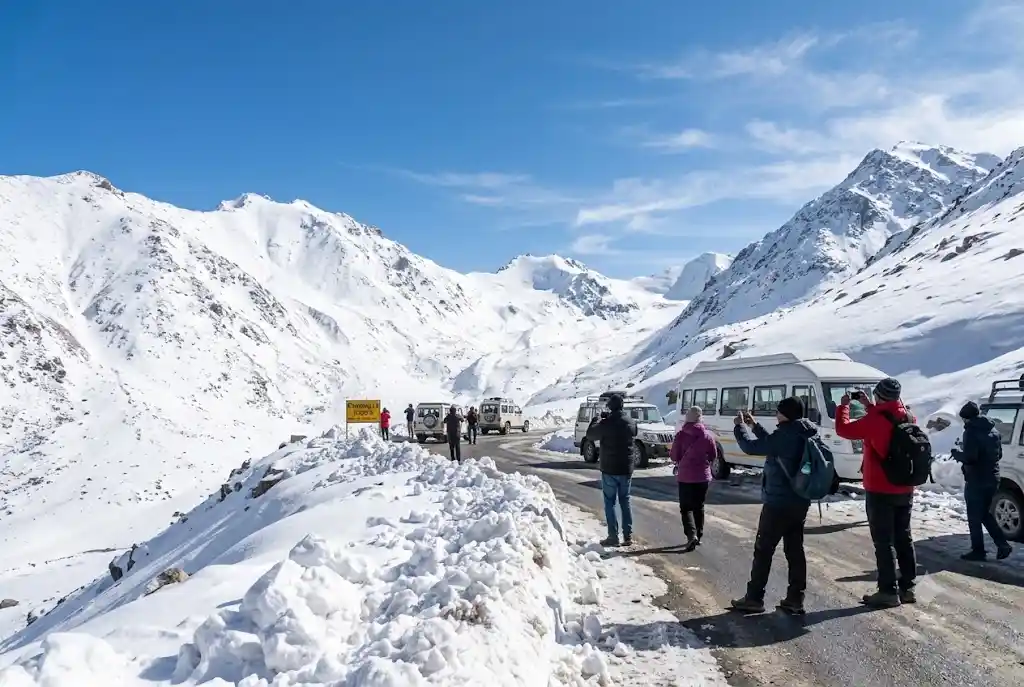 rohtang-pass-manali-snow-point