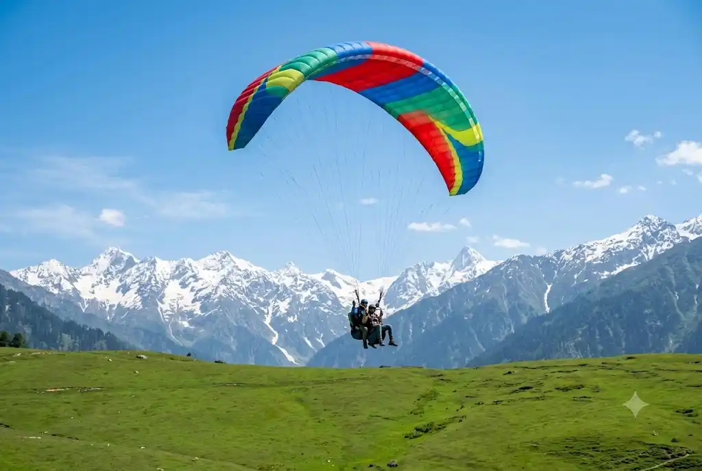 Paragliding over Solang Valley, a highlight of the Manali itinerary with Solang Valley